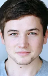 Тэрон Эджертон